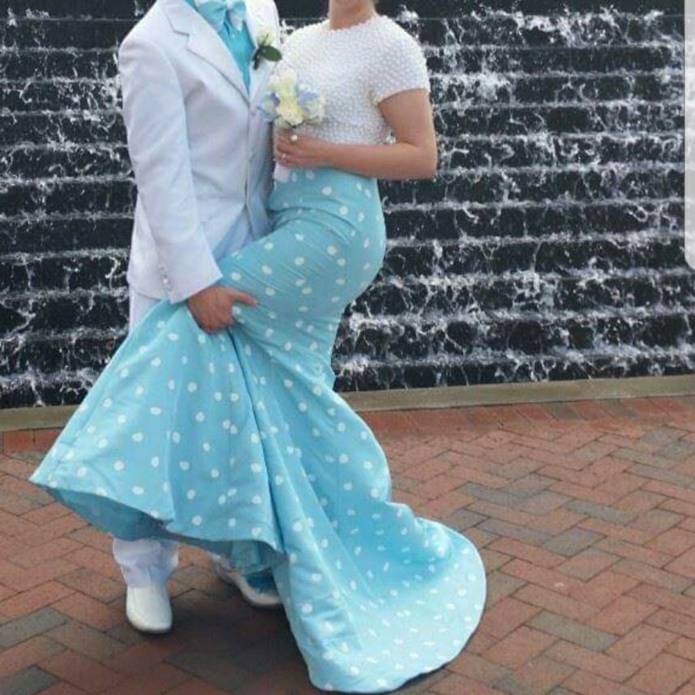 Sherri Hill 2 piece Prom Dress